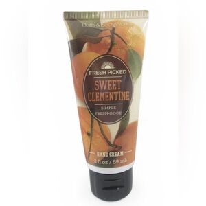 Bath & Body Works SWEET CLEMENTINE Nourishing Hand Cream 2oz shea Lotion NEW